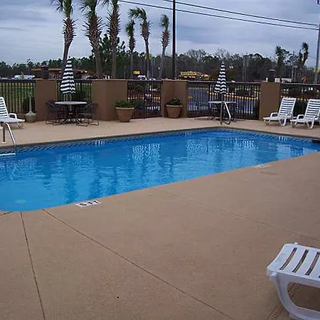 Hampton Inn Biloxi / Ocean Springs 